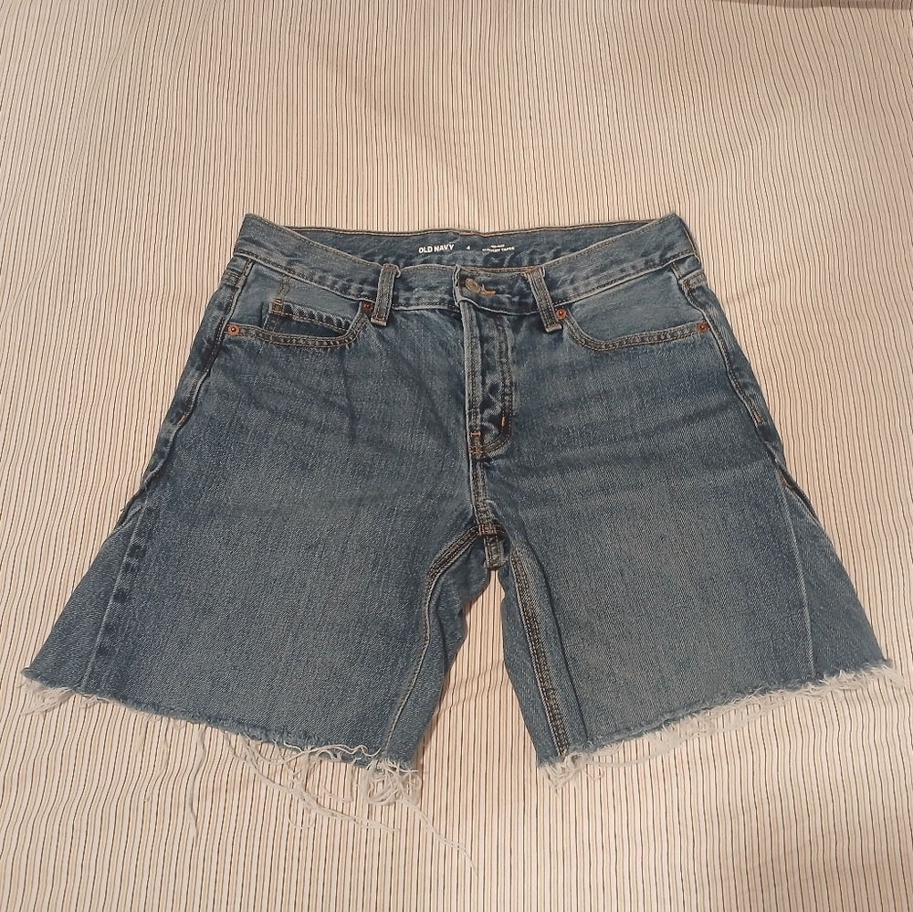 Cut Off Jean Shorts 🩳